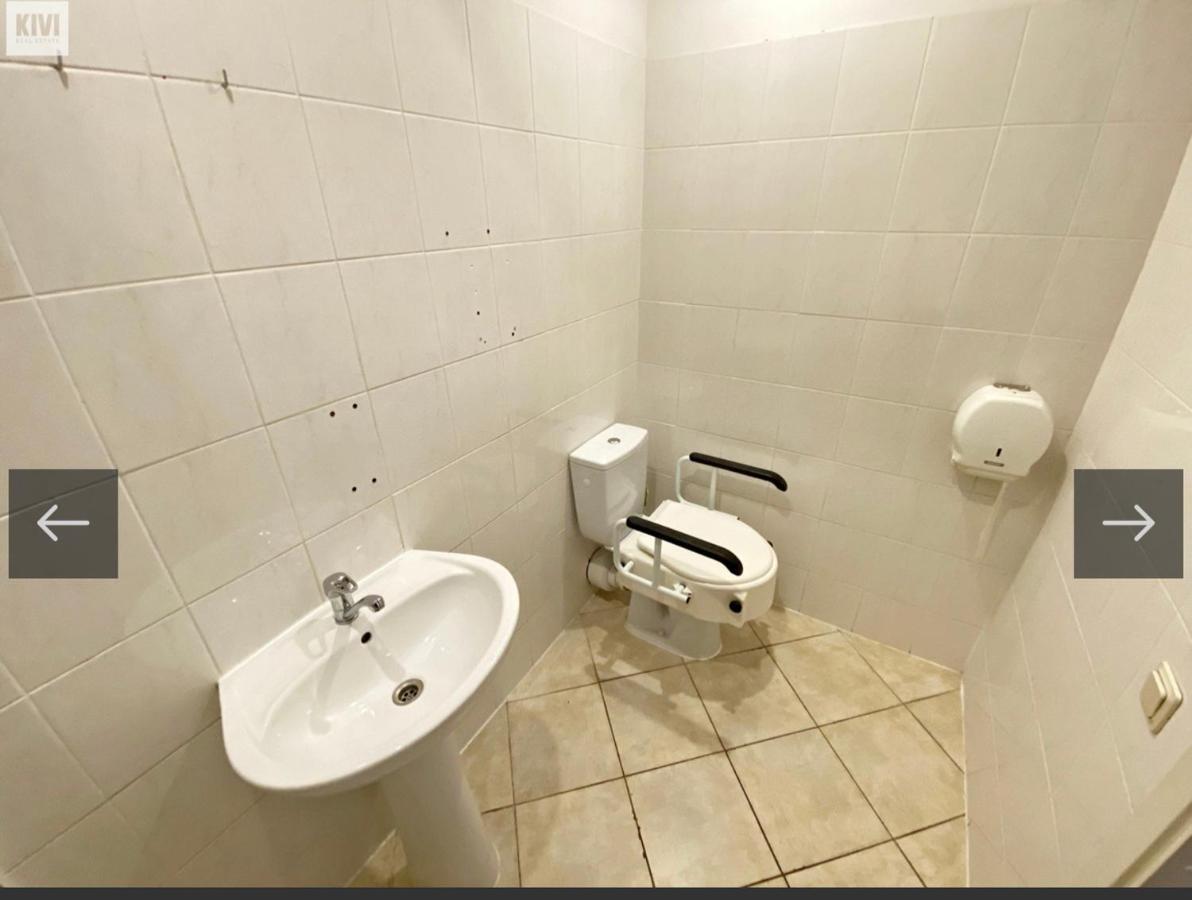 Escobars Backpackers Hostel ريغا المظهر الخارجي الصورة