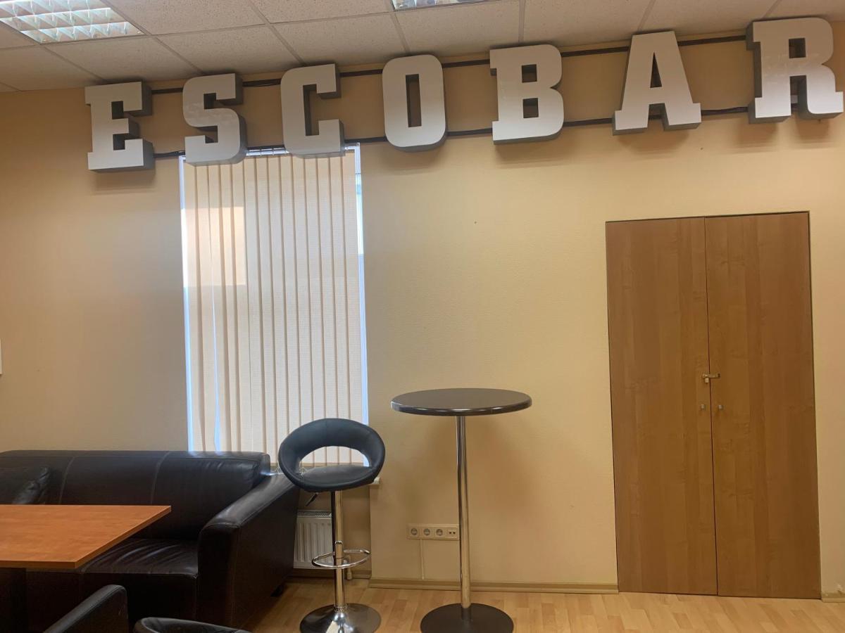 Escobars Backpackers Hostel ريغا المظهر الخارجي الصورة